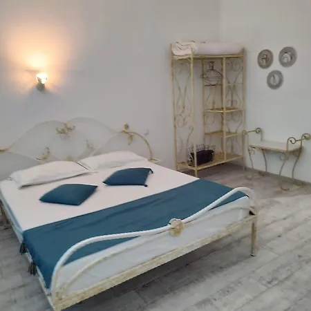 Puzzle Magic Bed & Breakfast Pitesti Exterior photo