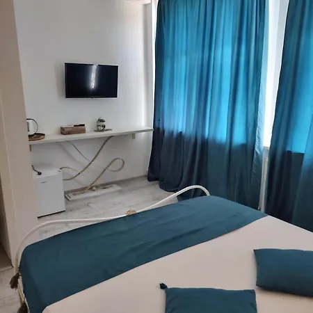 Puzzle Magic Bed & Breakfast Pitesti Exterior photo